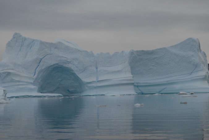 an icy amphitheater